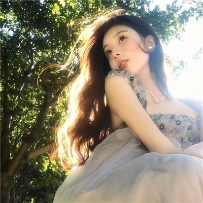 萌子美 虽然她有点怪